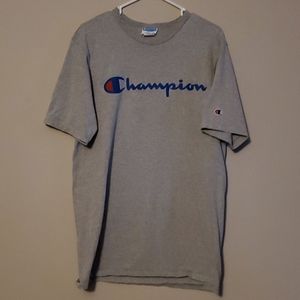Champion tshirt